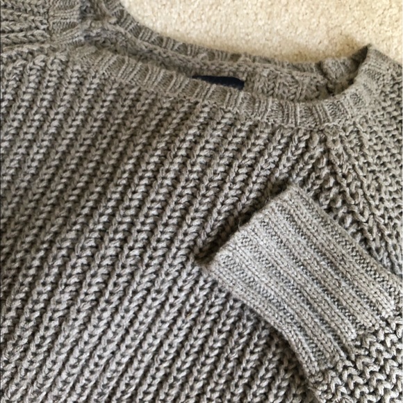 AMERICAN EAGLE JEGGING SWEATER - Picture 2 of 3